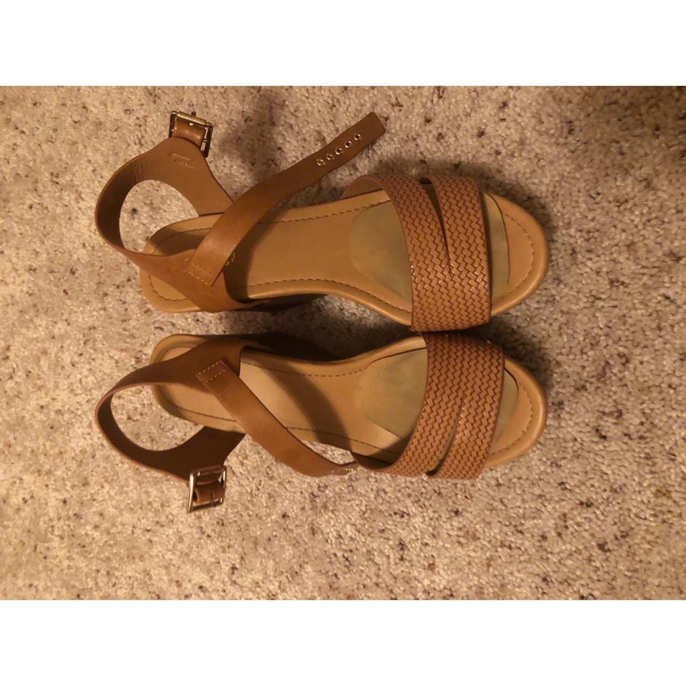 super cute wedges